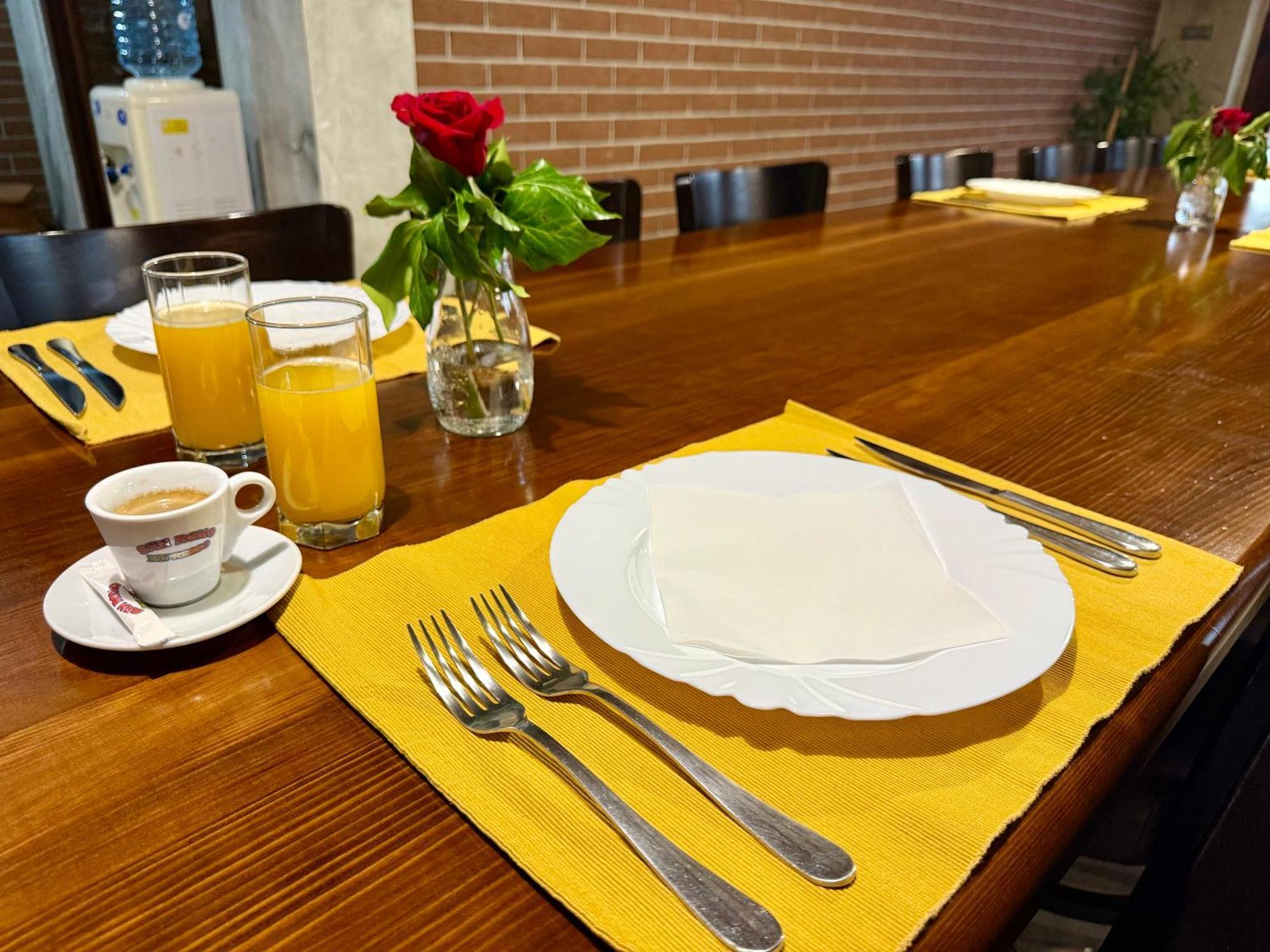 Villa Eleni Apartments Üsküp Dış mekan fotoğraf